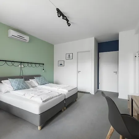 Chesscom Hotel