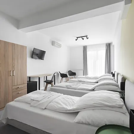 Chesscom Hotel