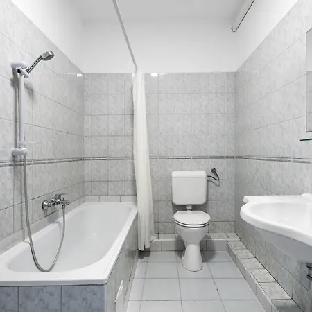 Chesscom Hotel