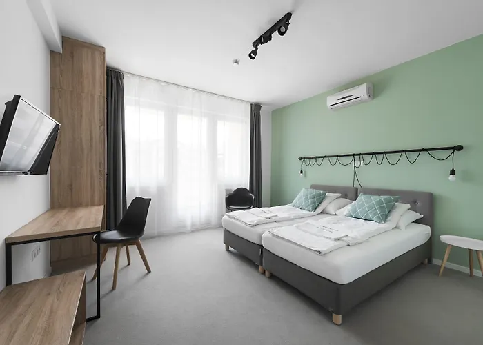 Chesscom 3* Budapest