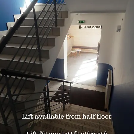 Chesscom 3* Budapest